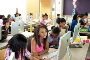 327749_456642991032910_845943905_o