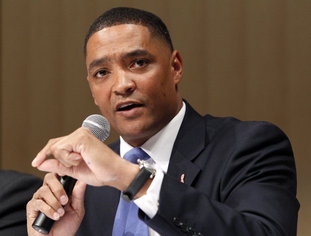 cedric-richmond-microphonejpg-928585c8afc4b17d
